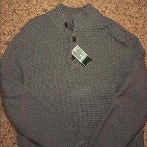 G.H. Bass & Co. Men's sweater